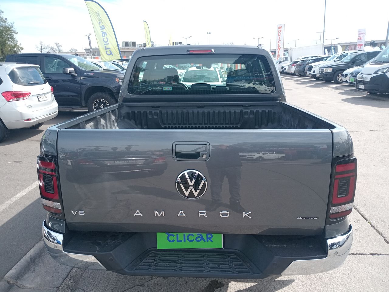 Volkswagen Amarok — foto 20 de 34