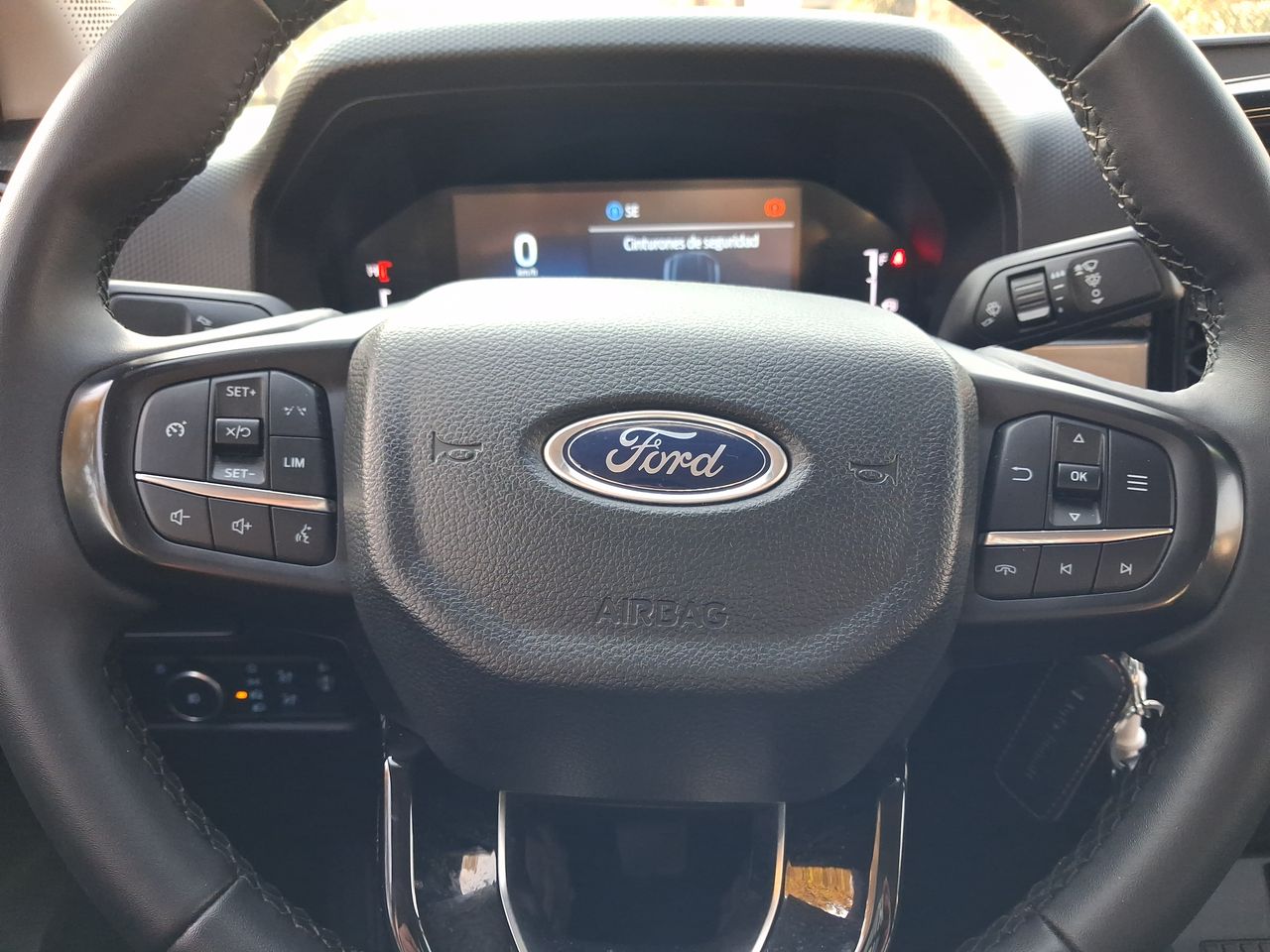 FORD - 17