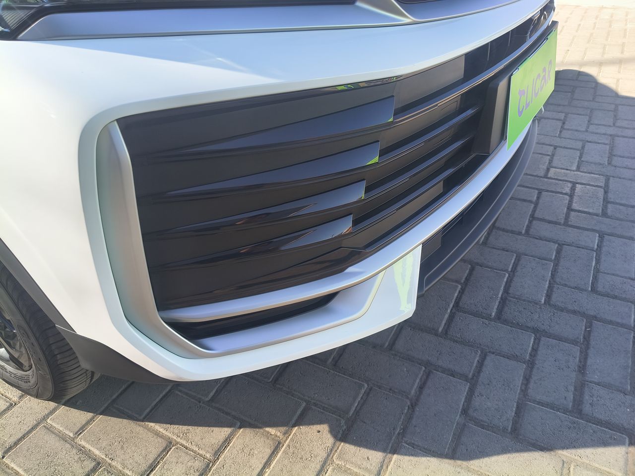 GEELY - 11