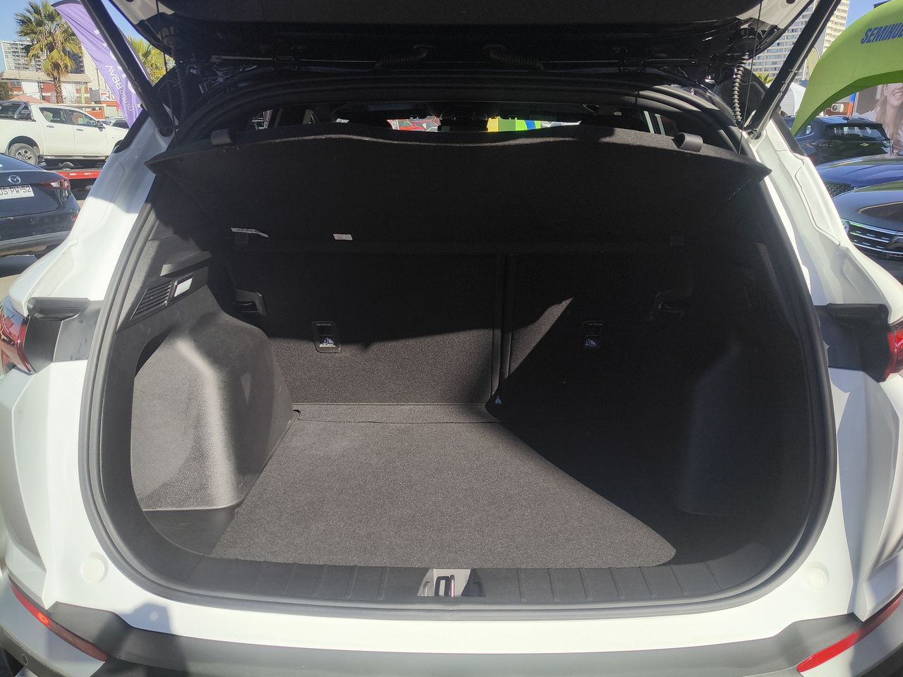 GEELY - 13