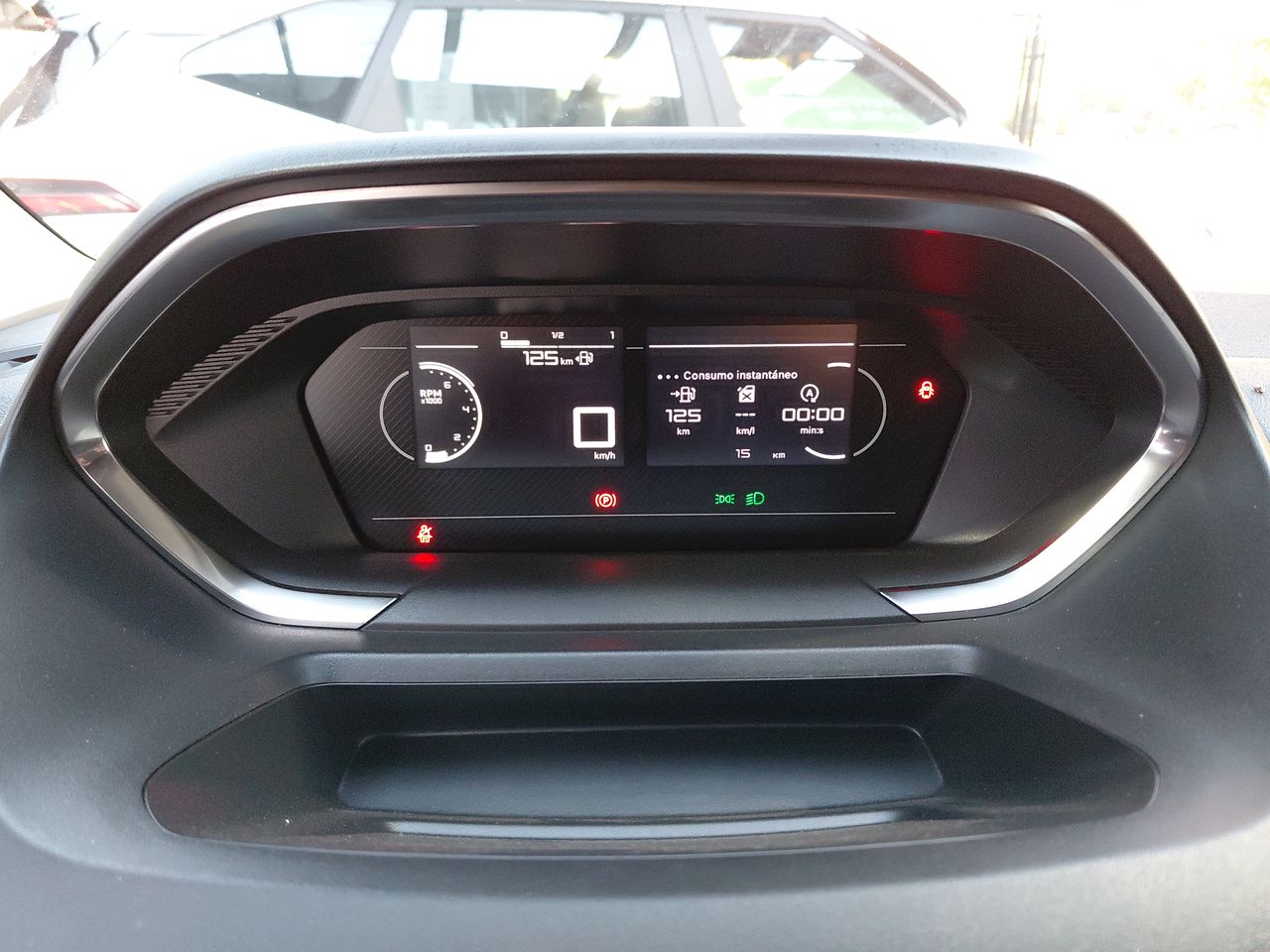 PEUGEOT - 24