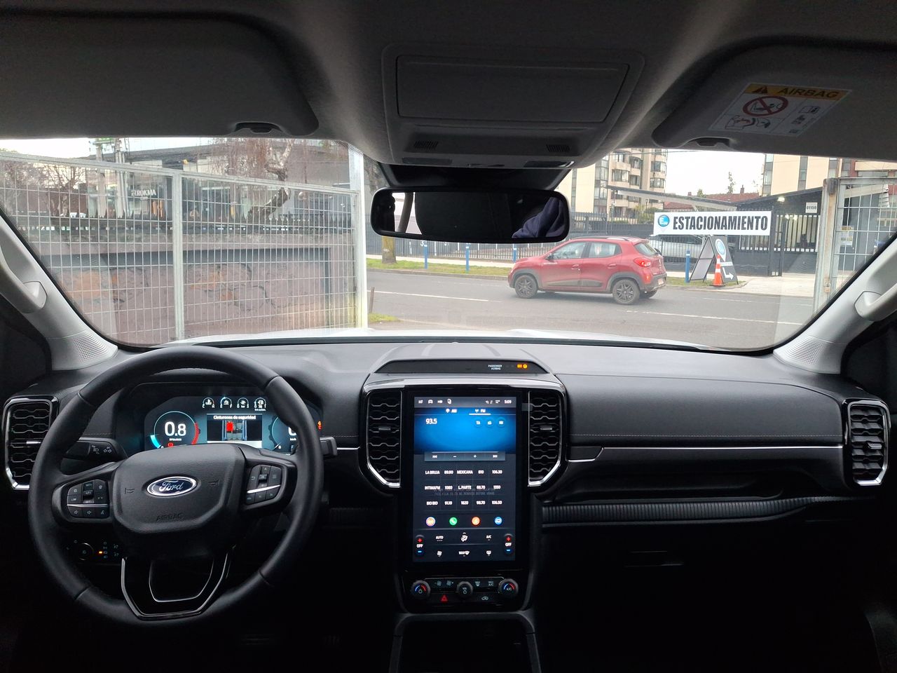 Audi Q3 — foto 2 de 28