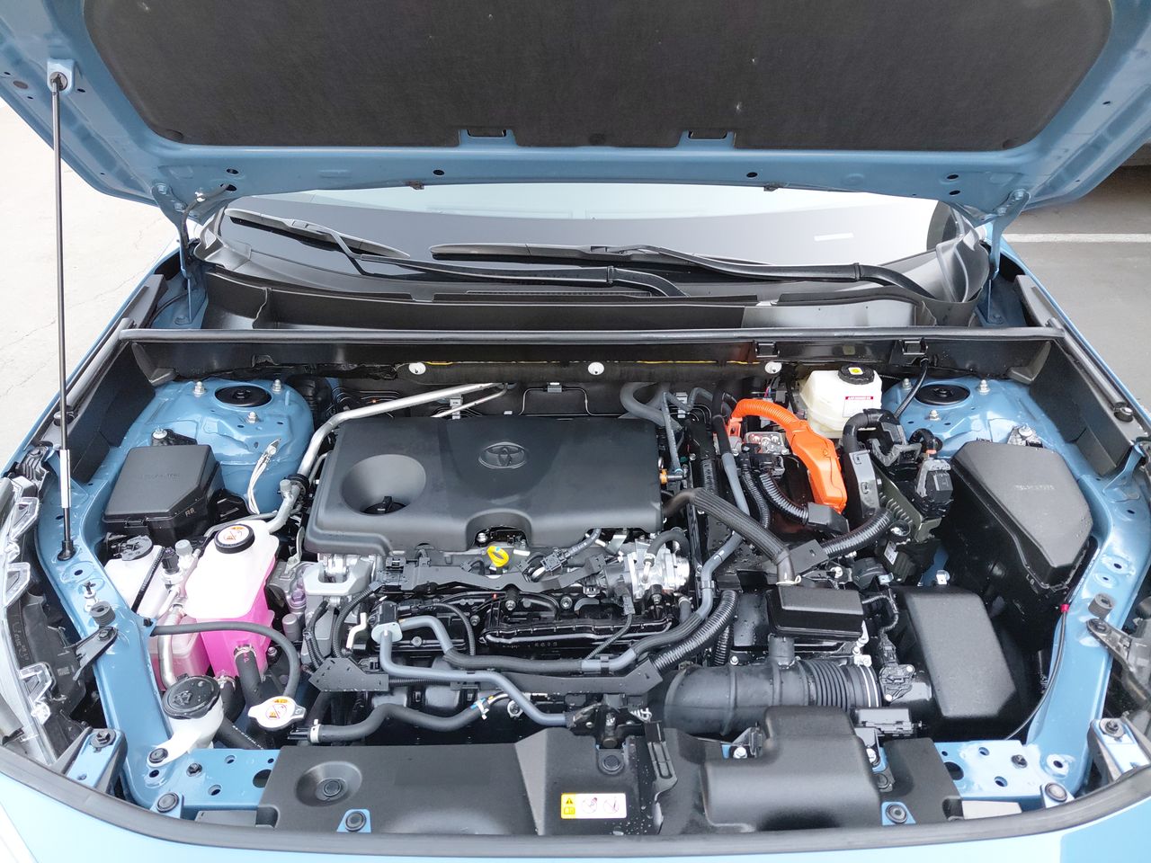 TOYOTA - 8