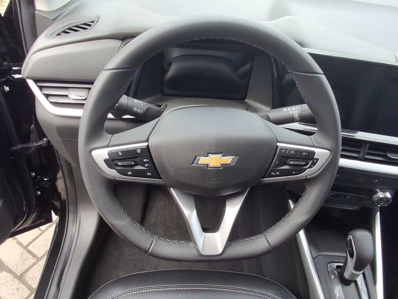 CHEVROLET - 24