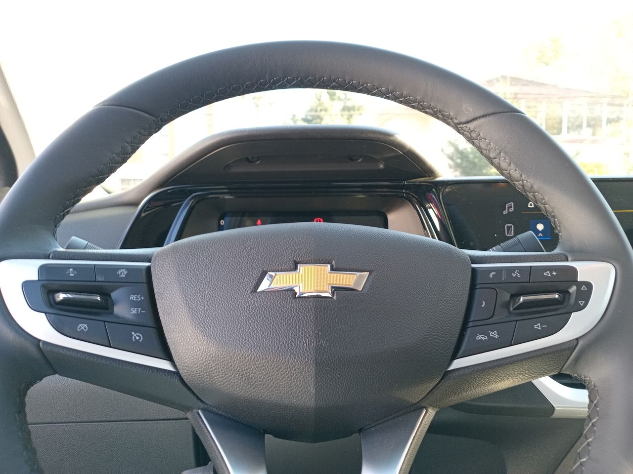 CHEVROLET - 26