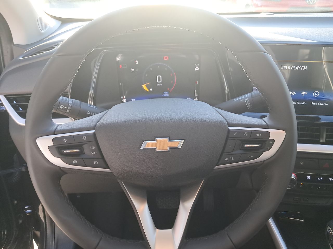 CHEVROLET - 24