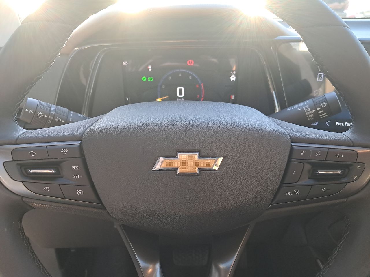 CHEVROLET - 25