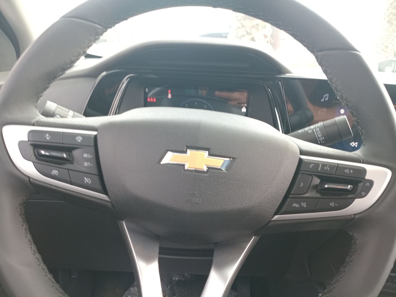 CHEVROLET - 24