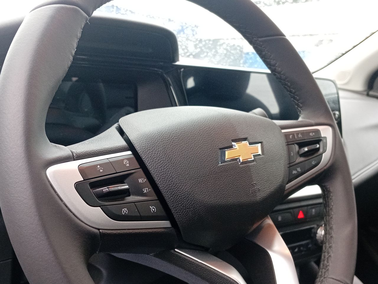 CHEVROLET - 26