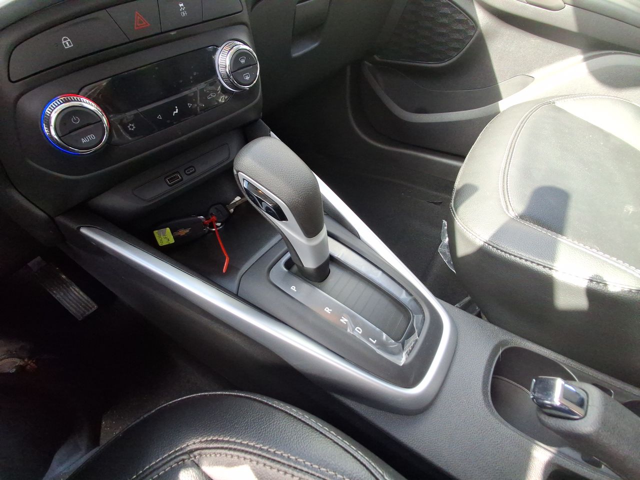 Volvo V60 — foto 30 de 34