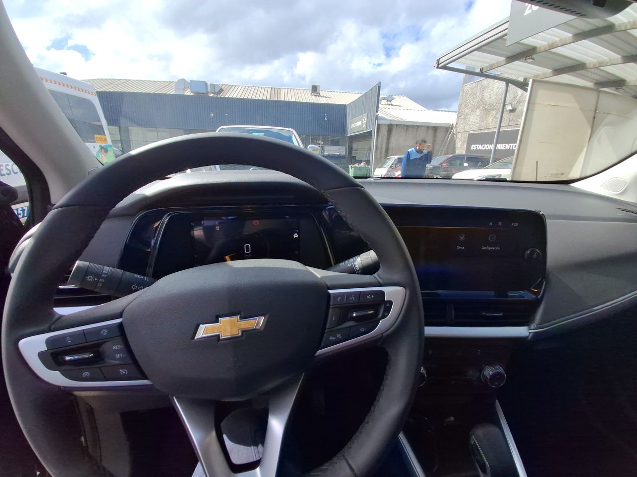 Volvo V60 — foto 31 de 34