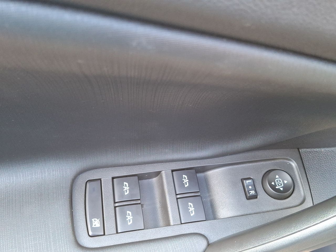Volvo V60 — foto 21 de 34