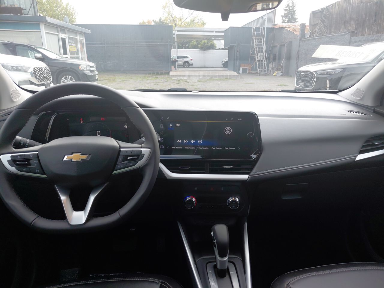 CHEVROLET - 33