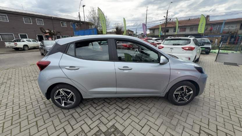 HYUNDAI - 3