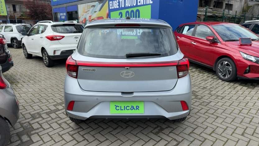 HYUNDAI - 5