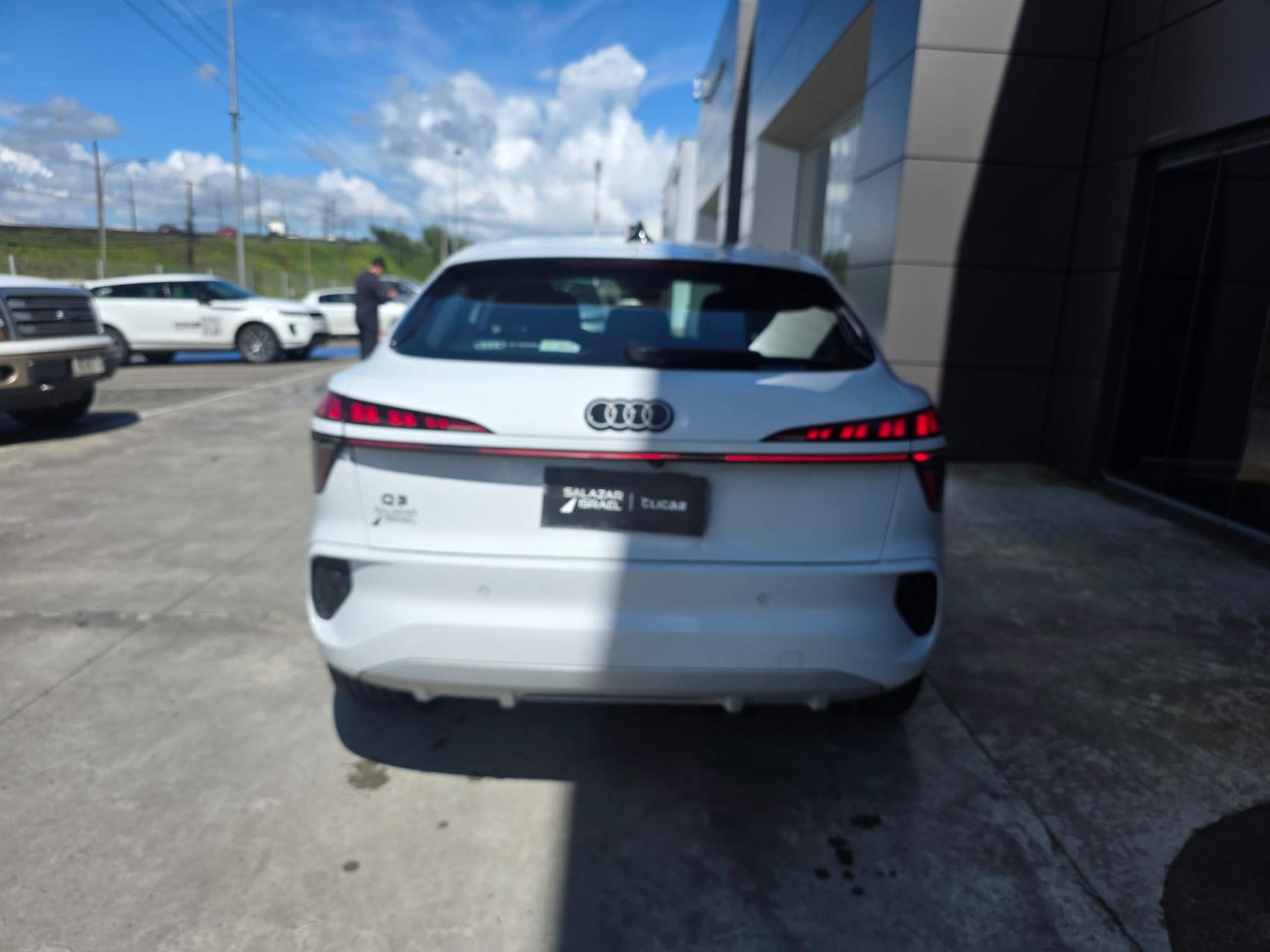 AUDI - 5