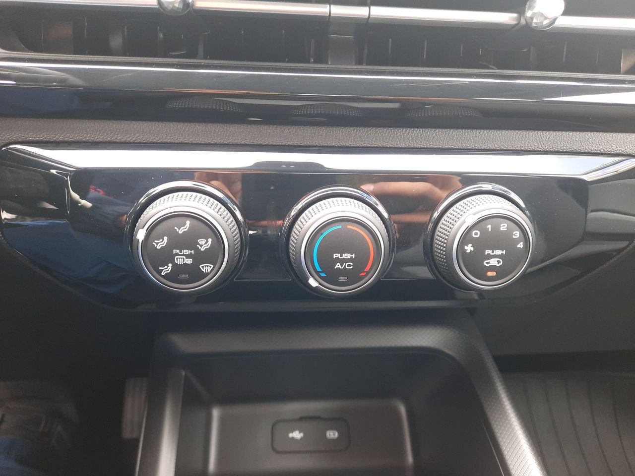 CHEVROLET - 23