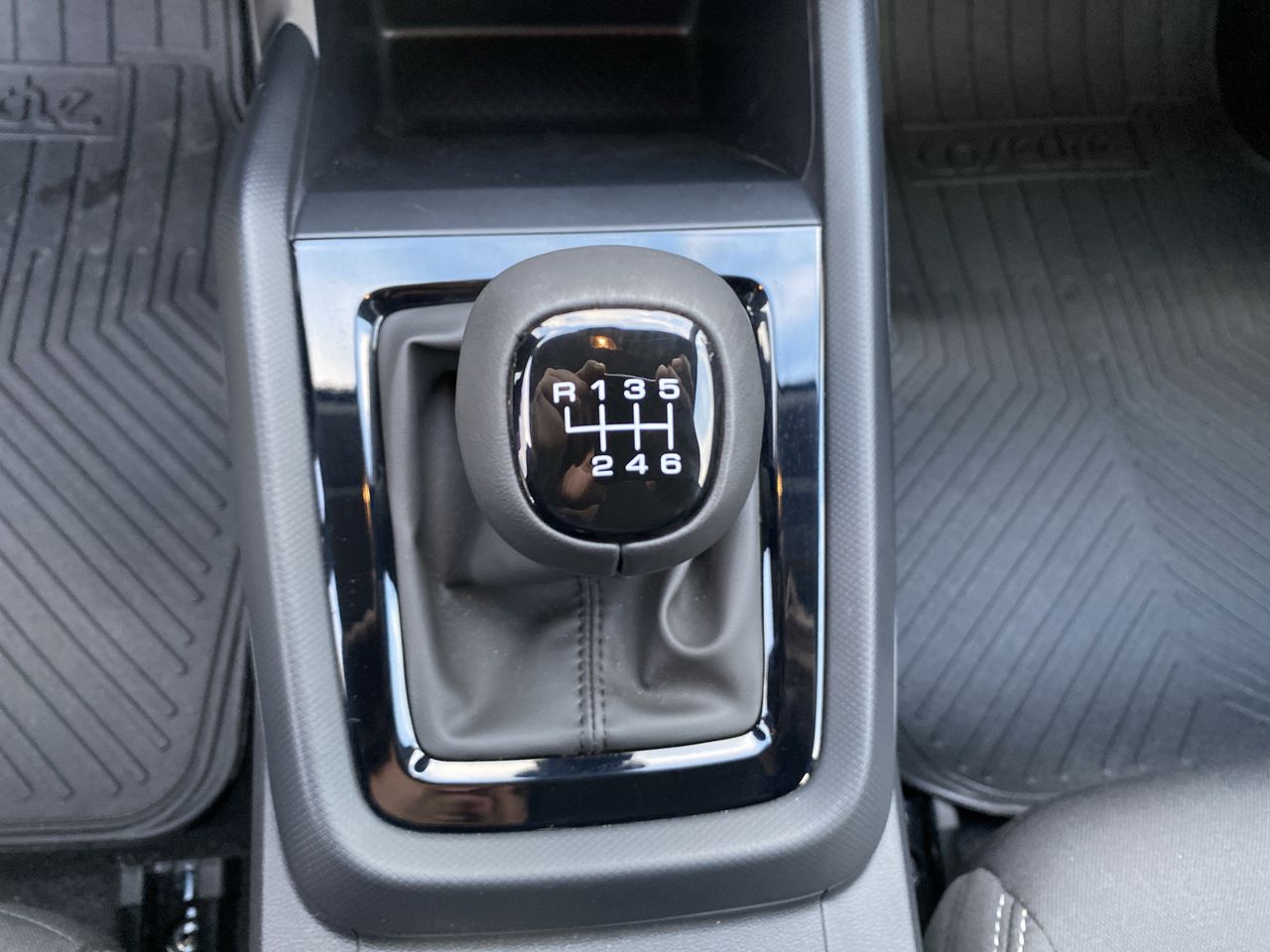 CHEVROLET - 24