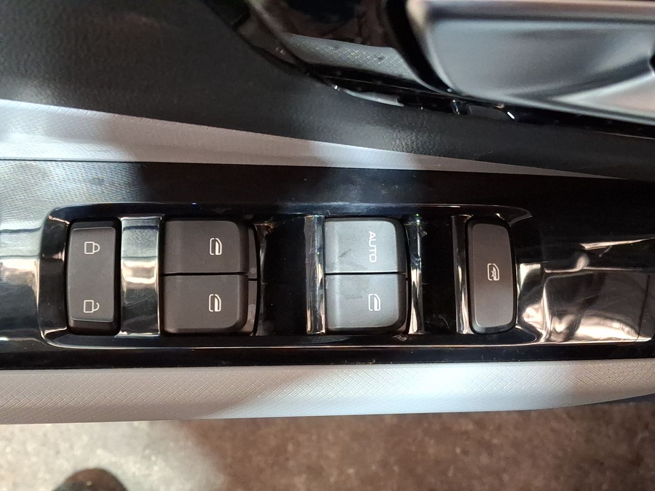 Chevrolet Sail — foto 15 de 26
