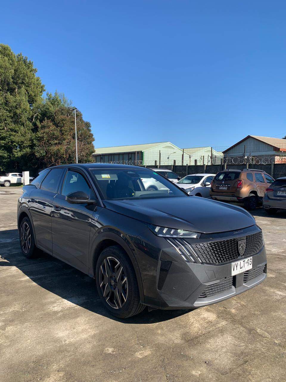 PEUGEOT