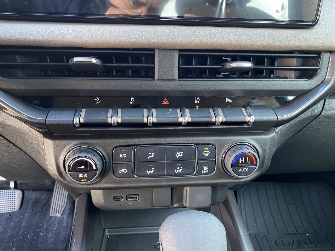 Chevrolet Colorado — foto 24 de 28