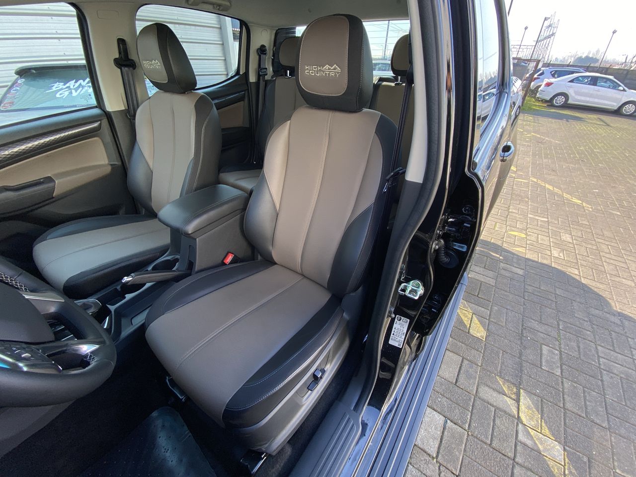 Chevrolet Colorado — foto 18 de 28