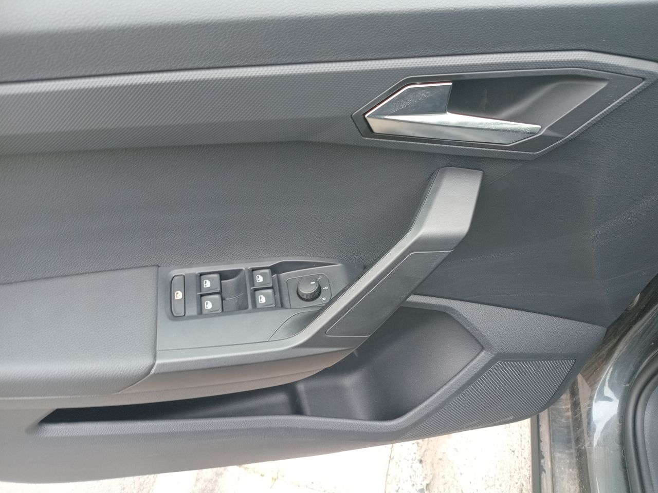 SEAT Nuevo Arona — foto 13 de 25