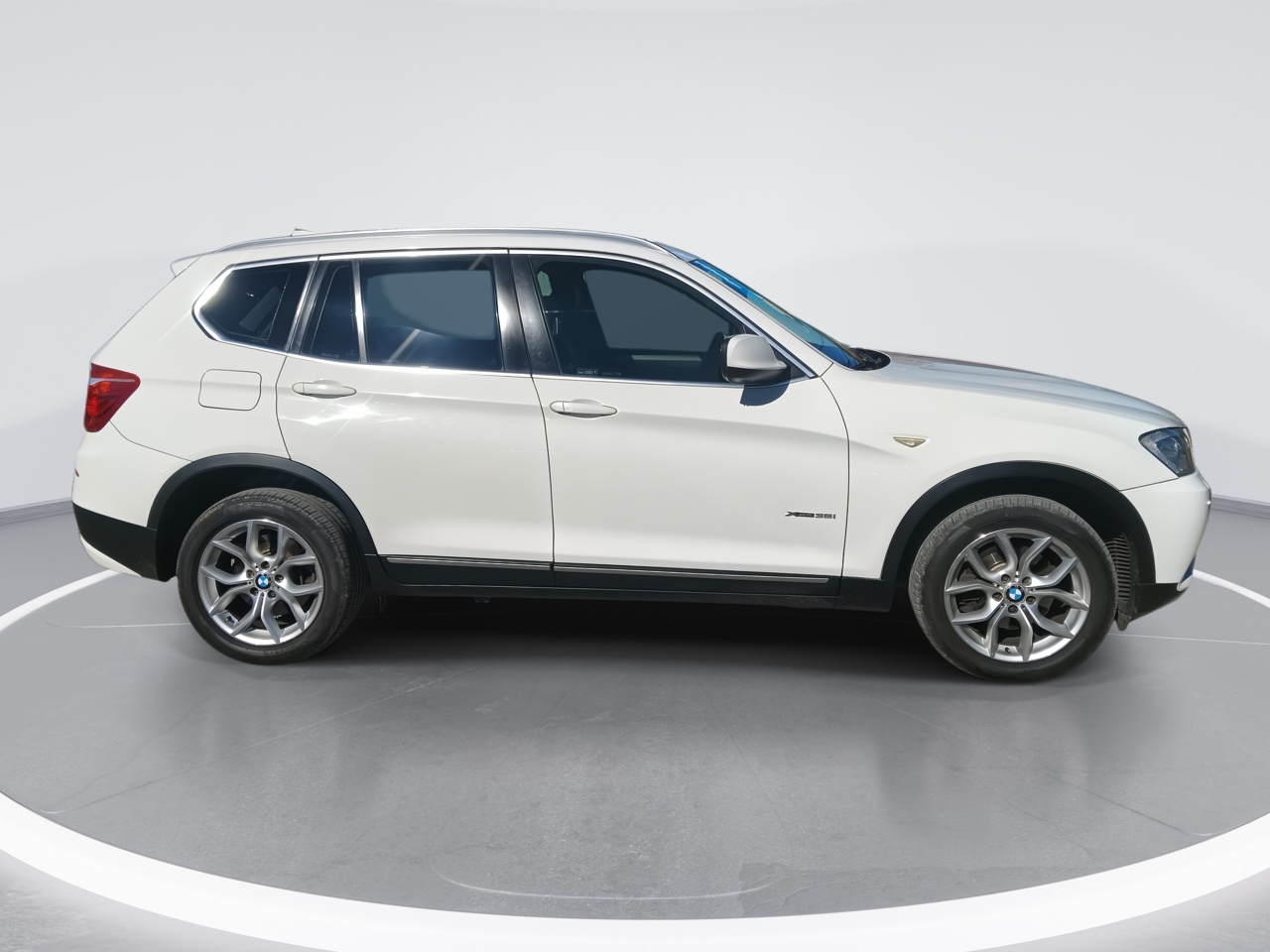 BMW - 4