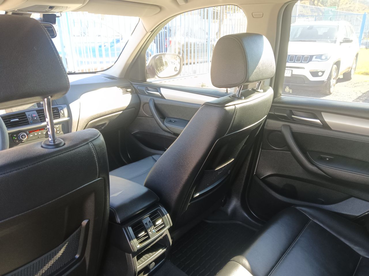 BMW - 7