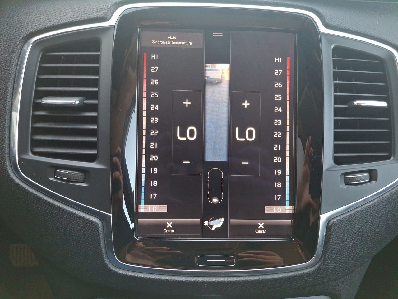 VOLVO - 17
