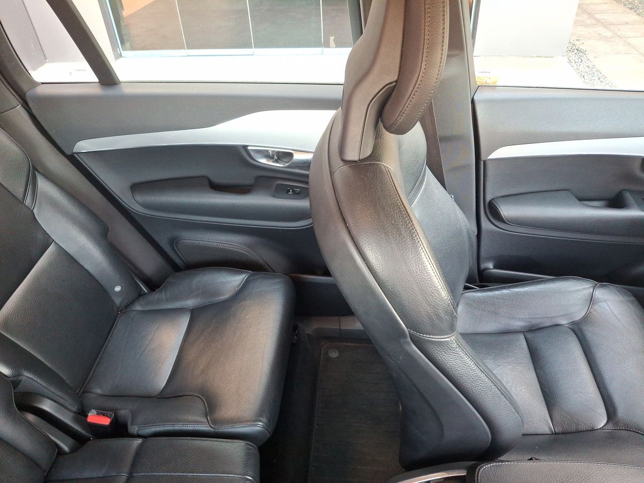 VOLVO - 7