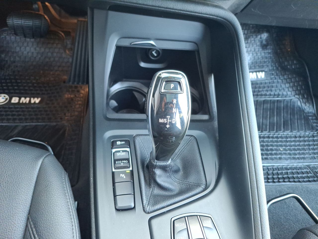 BMW - 22
