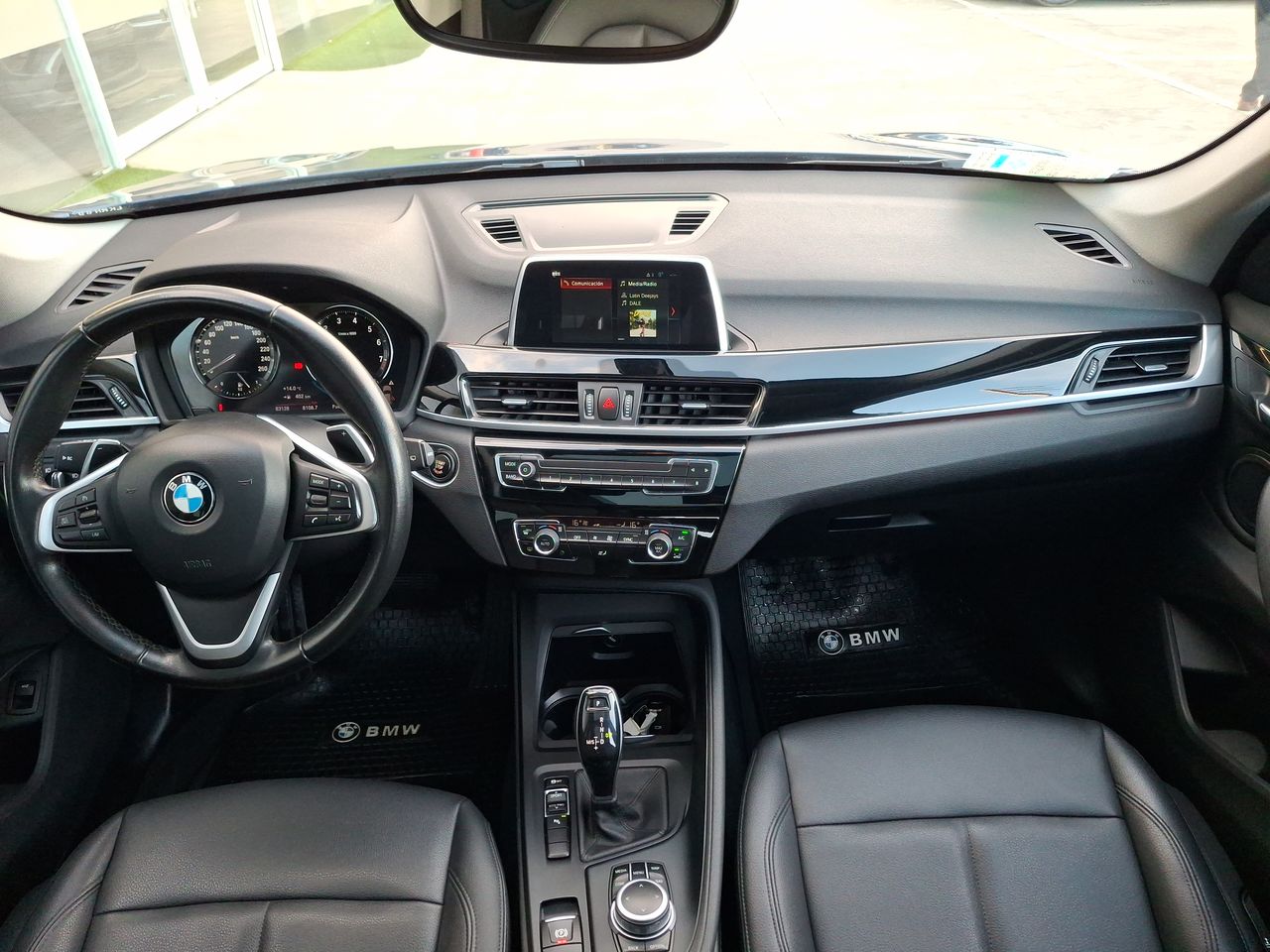 BMW - 1