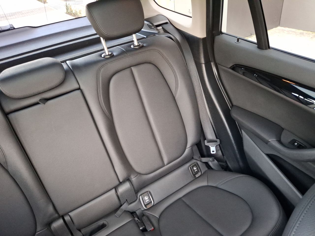 BMW - 5