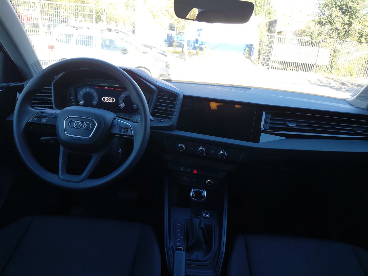 AUDI - 3
