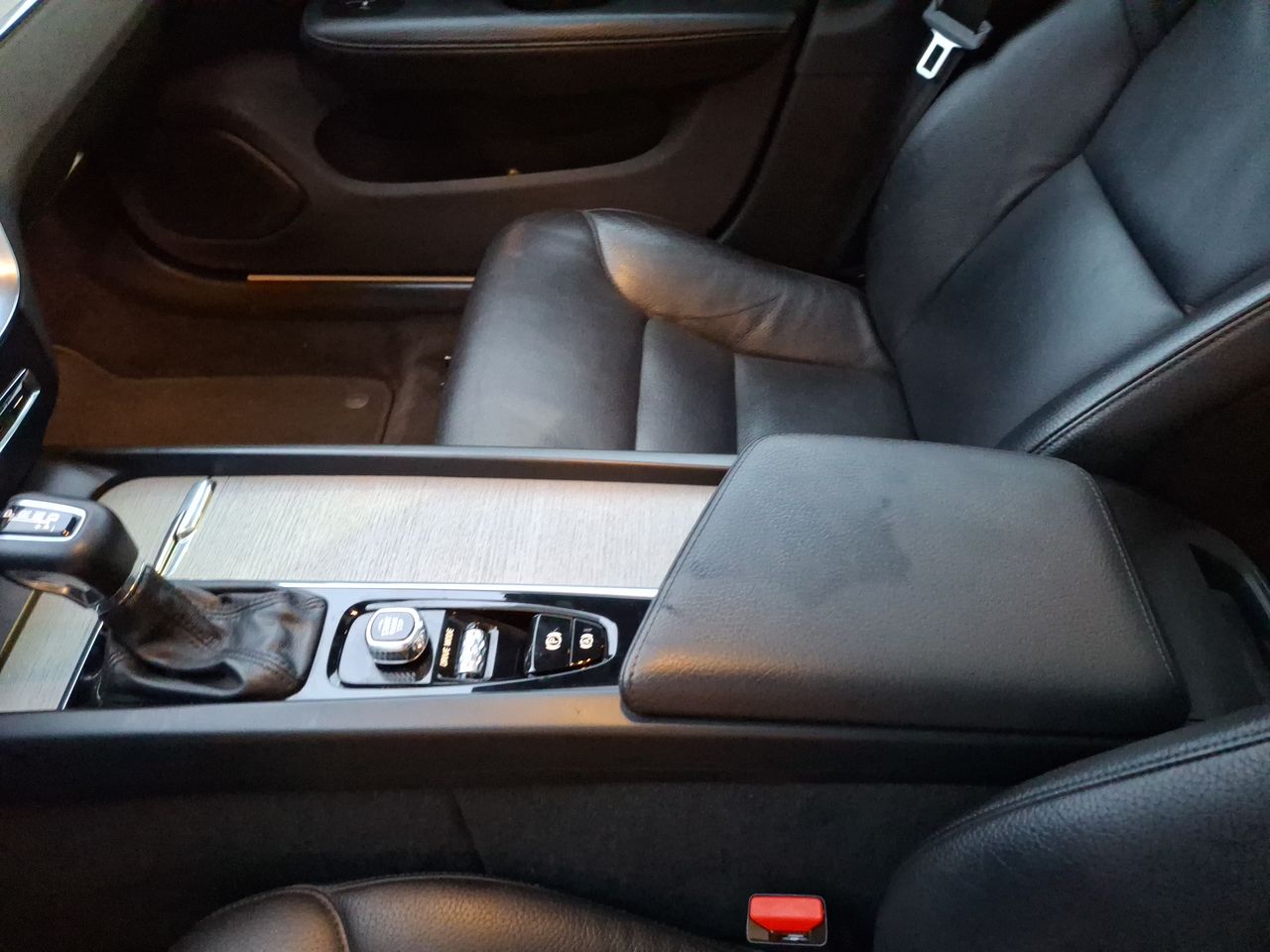 VOLVO - 21