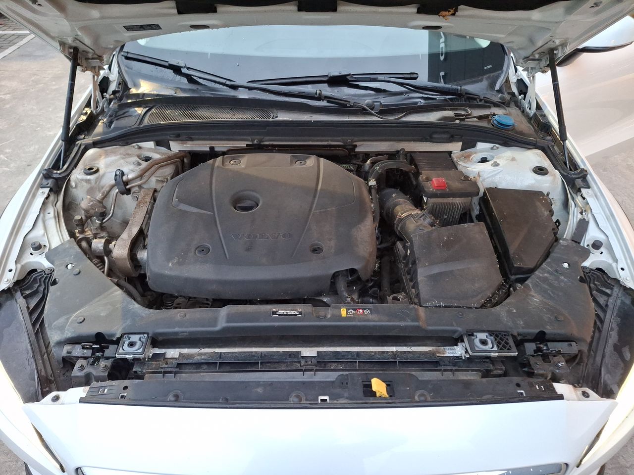 VOLVO - 15