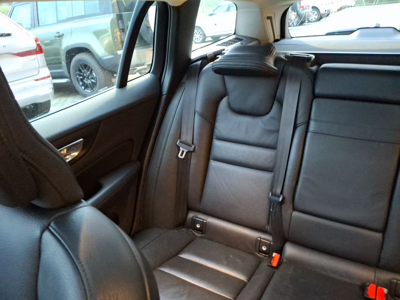 VOLVO - 3