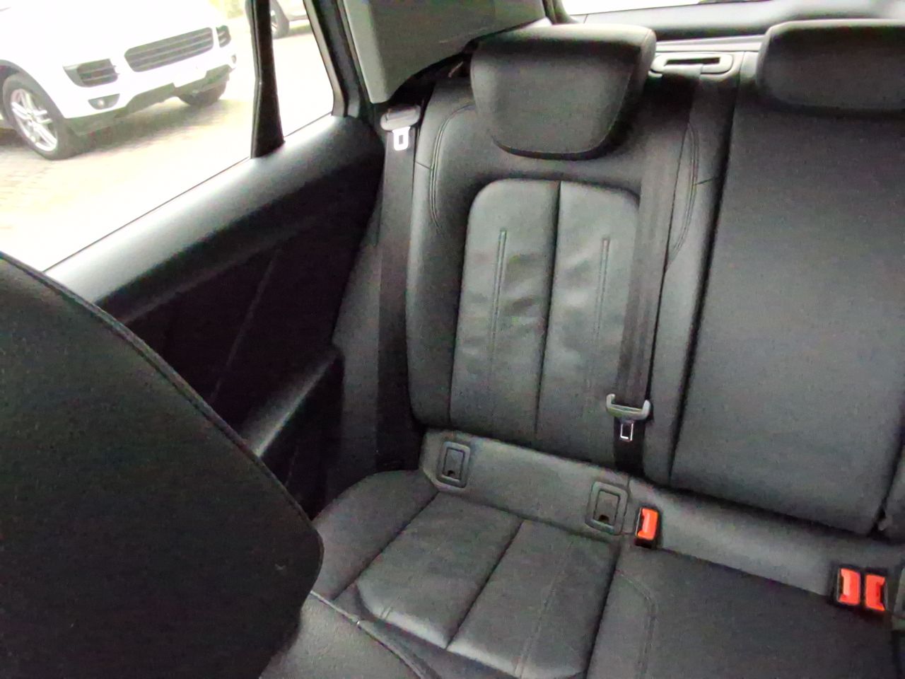 AUDI - 3