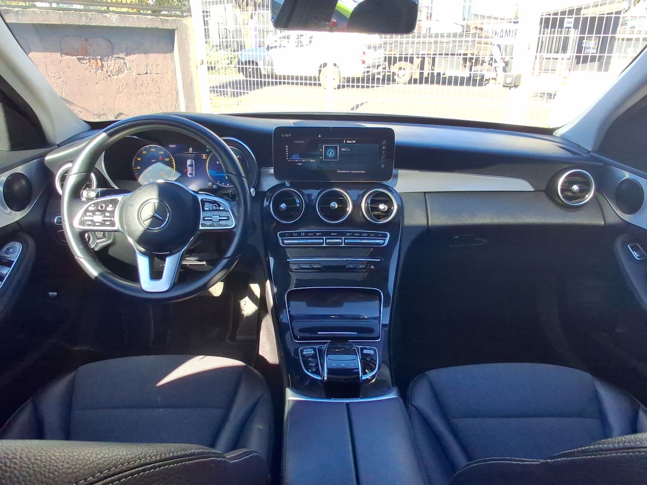 MERCEDES BENZ - 23