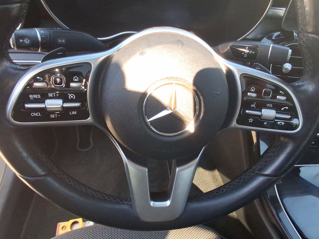 MERCEDES BENZ - 17