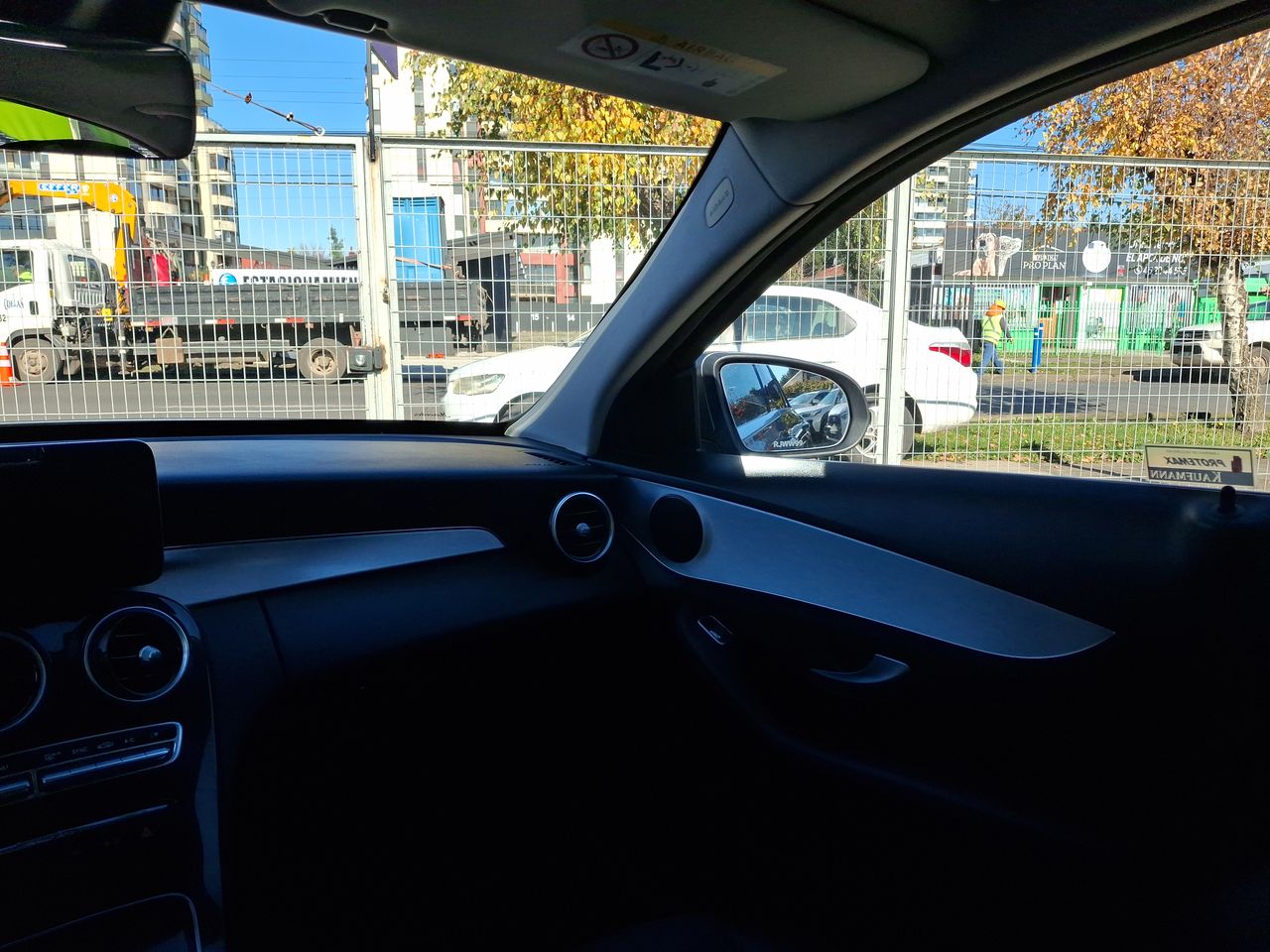 MERCEDES BENZ - 2