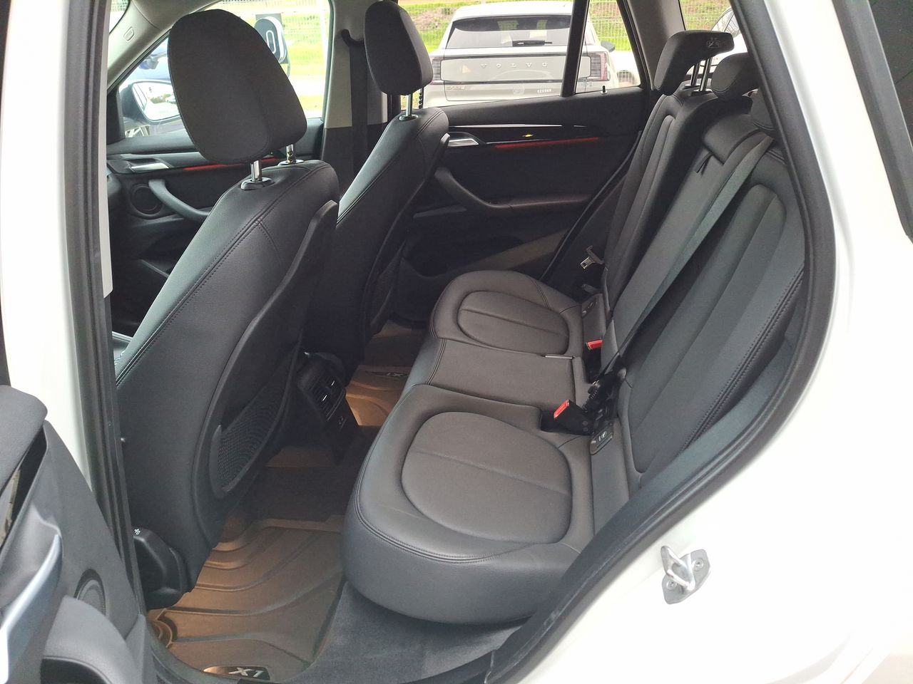 BMW - 25