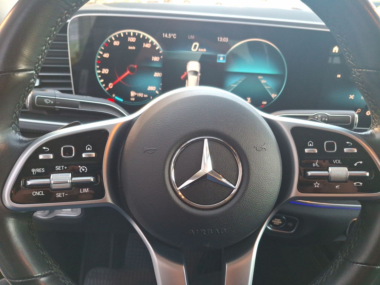 MERCEDES BENZ - 16