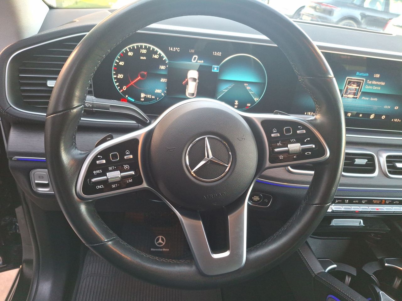 MERCEDES BENZ - 15