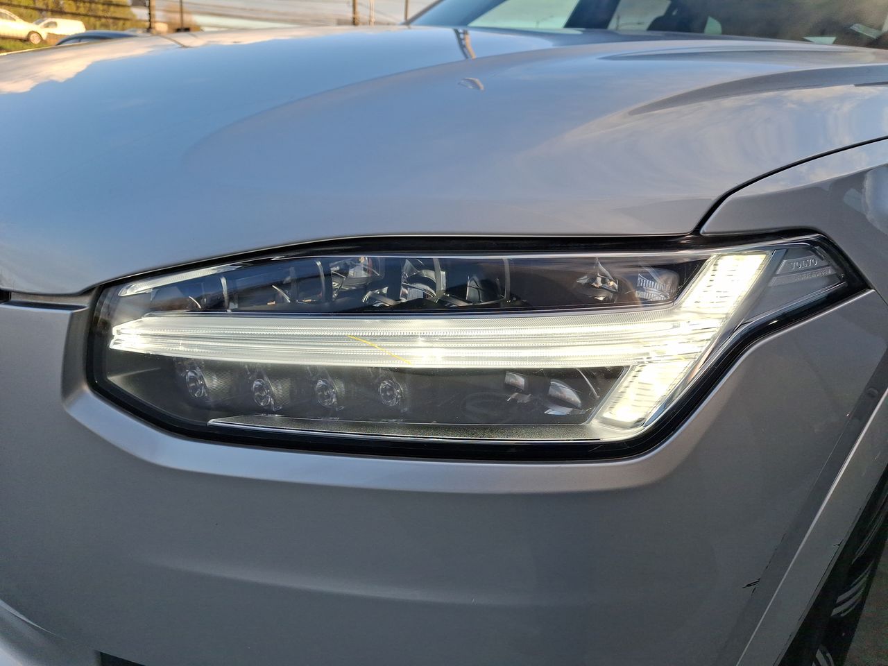 VOLVO - 9