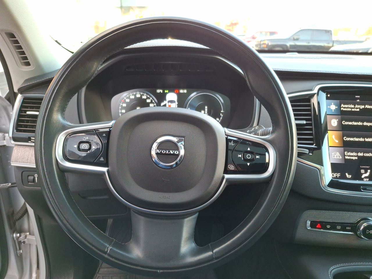 VOLVO - 15