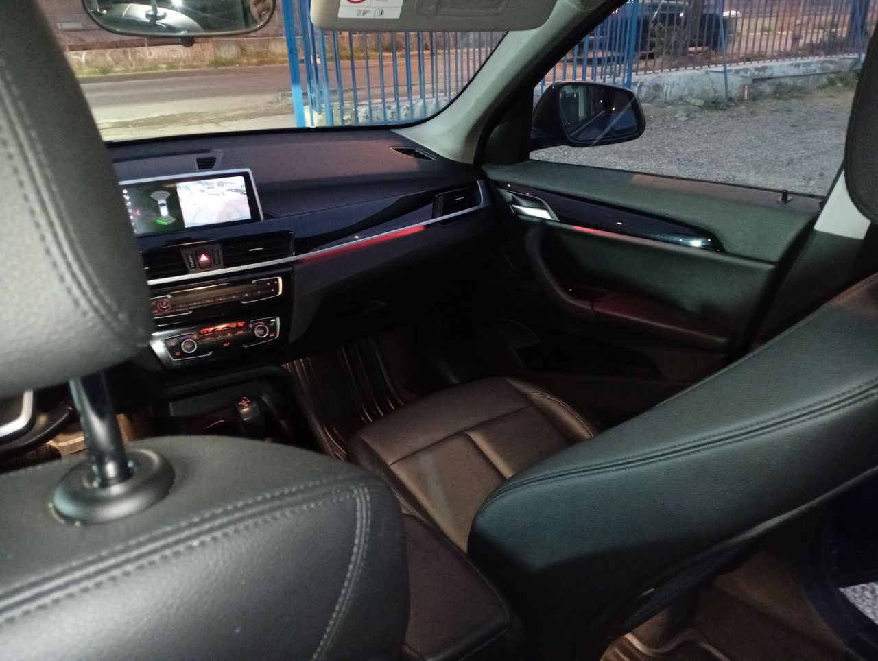 BMW - 2