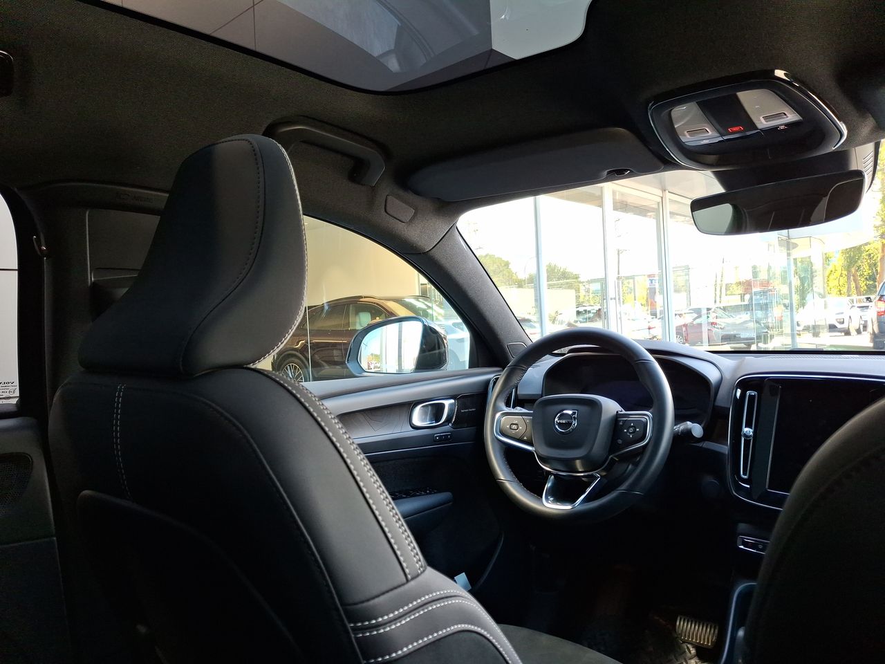 VOLVO - 8