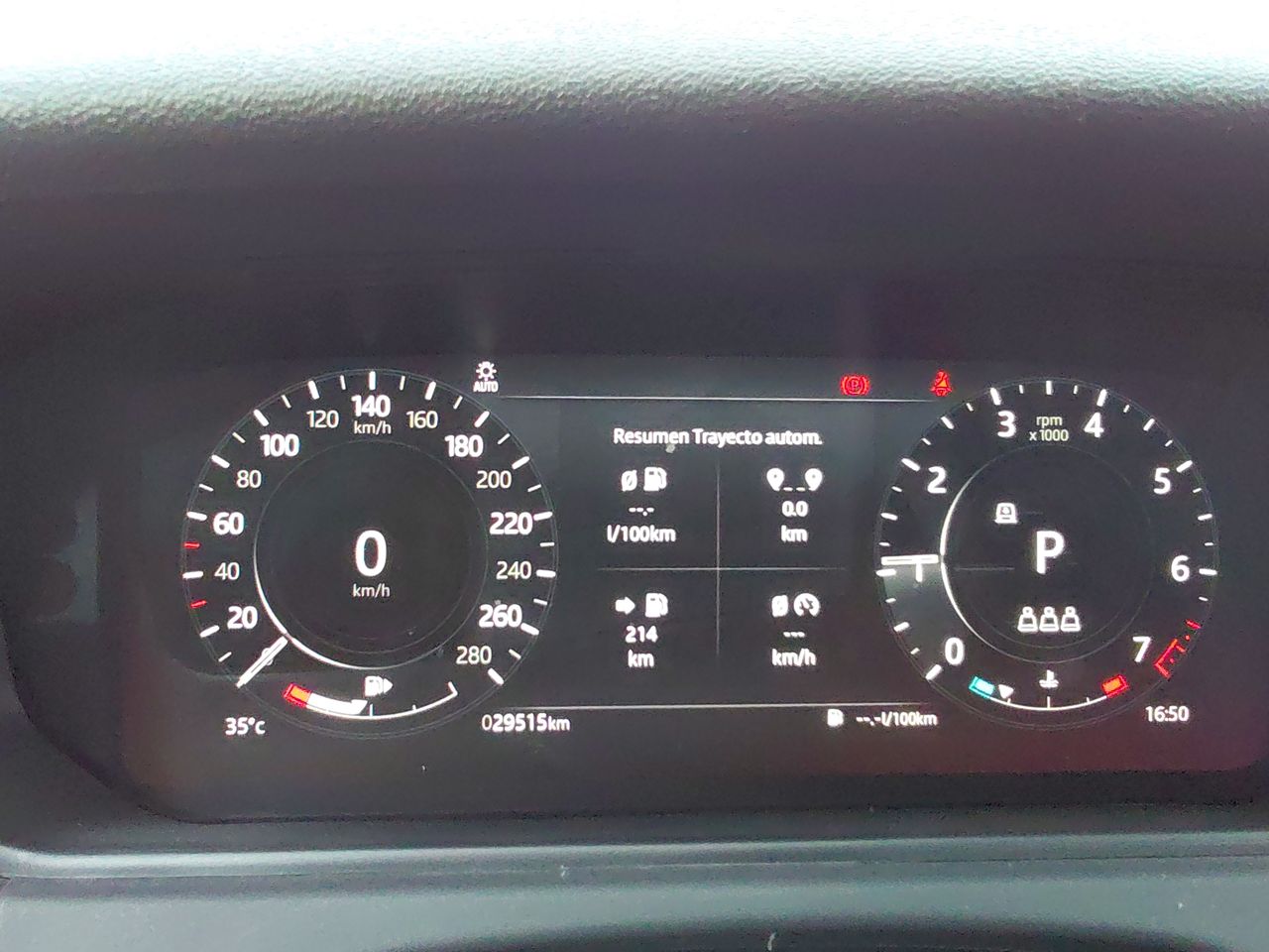 LAND ROVER - 18